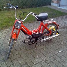 Puch maxí k [byttet til jog S]