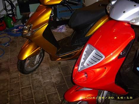 Piaggio Nrg mc3 (Byttet) - Skærmen på styret er fjernet. billede 20