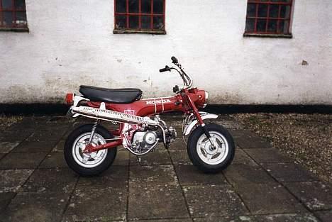 Honda DAX billede 1