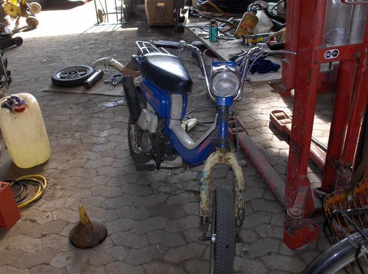 Suzuki fz 50 SOLGT billede 2