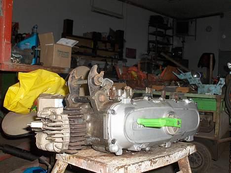 Suzuki fz 50 SOLGT billede 3