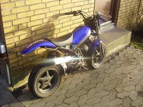 Suzuki street magic *solgt* - lige da jeg havde fået den inden jeg gik igang med projekt billede 4