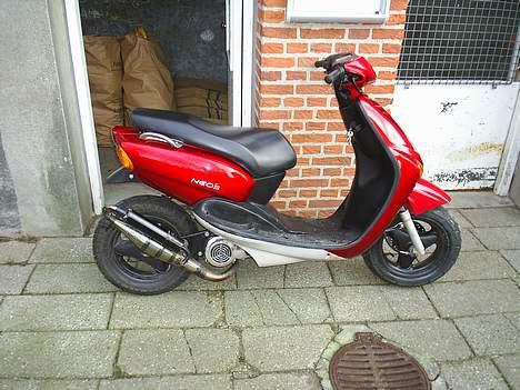 Yamaha neos billede 1