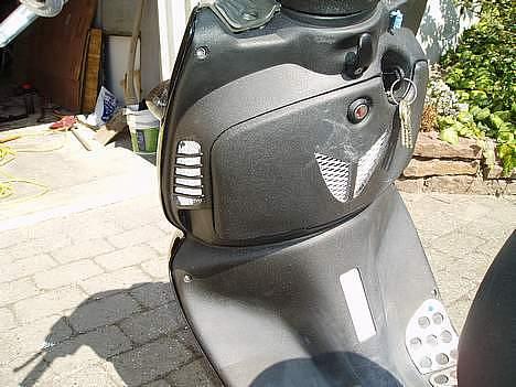 Aprilia Sonic ( SOLGT ) :'( billede 2