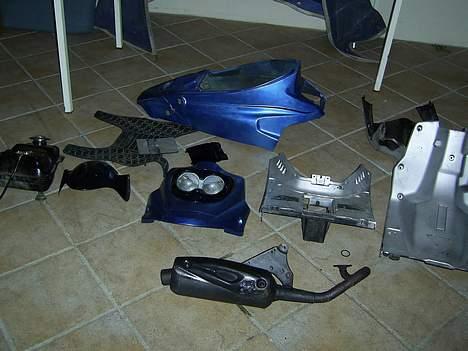 PGO hot 50 ( SOLGT ) - har skilt den ad så jeg kan lave den op  billede 4