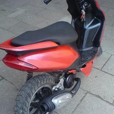 Yamaha Jog R ( SOLGT )