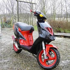 Piaggio nrg (solgt)