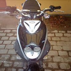 PGO PmX naked (solgt) 