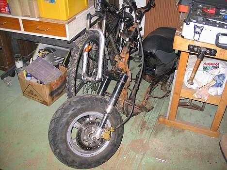 Aprilia rally solgt  billede 3