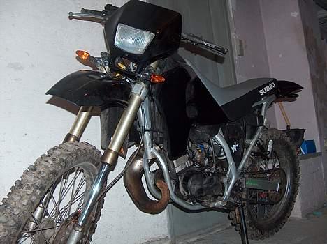 Suzuki RMX [SOLGT] billede 1