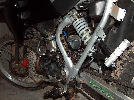 Suzuki RMX [SOLGT] billede 5