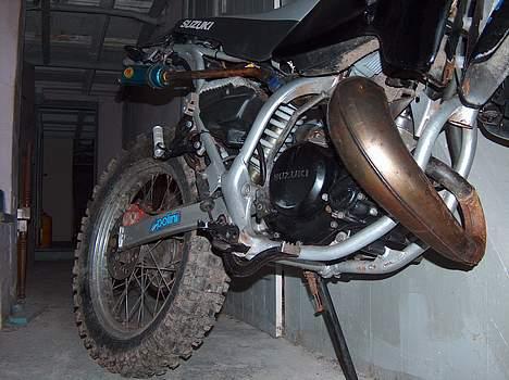 Suzuki RMX [SOLGT] billede 11