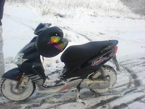 Yamaha Jog R (SOLGT) - Sne-scooter billede 5