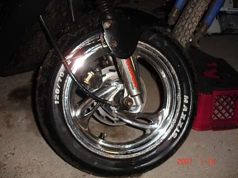 PGO hot solgt:D - fælgene billede 1