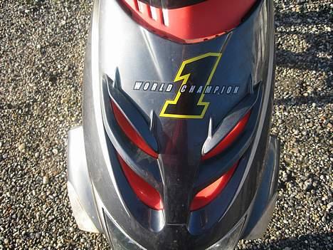 Aprilia SR 50 Ditech (solgt) billede 8
