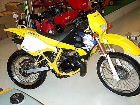 Suzuki RMX *SOLGT* billede 8