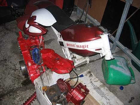 Suzuki Street Magic Solgt billede 2