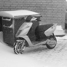 Aprilia sonic smadret.