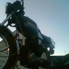 Suzuki DM50( BYTTET TIL MELODY )