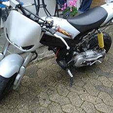 Suzuki Sm [Byttet = Cpi]