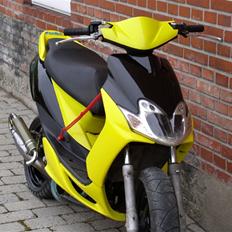 Yamaha Jog R Aerox lc dd BYTTET