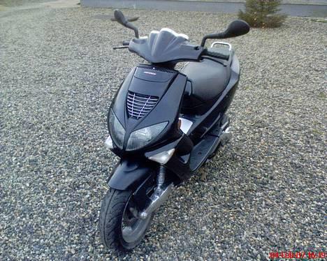 Peugeot Speedfight 1LC - SOLGT billede 1