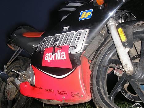 Aprilia rs 50 replica - det eneste rigtigt :P billede 9
