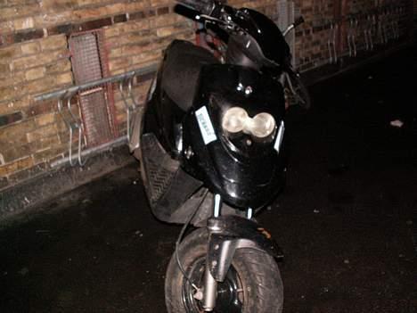 PGO Hot 50  (SOLGT) billede 1