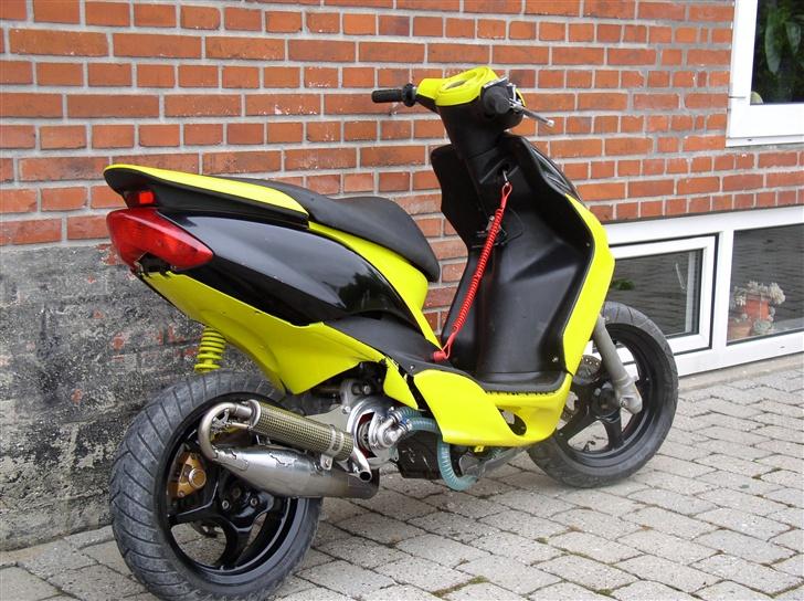 Yamaha Jog R Aerox lc dd BYTTET billede 3