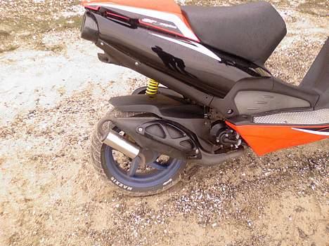 Aprilia SR50 Ditech *Solgt* billede 16