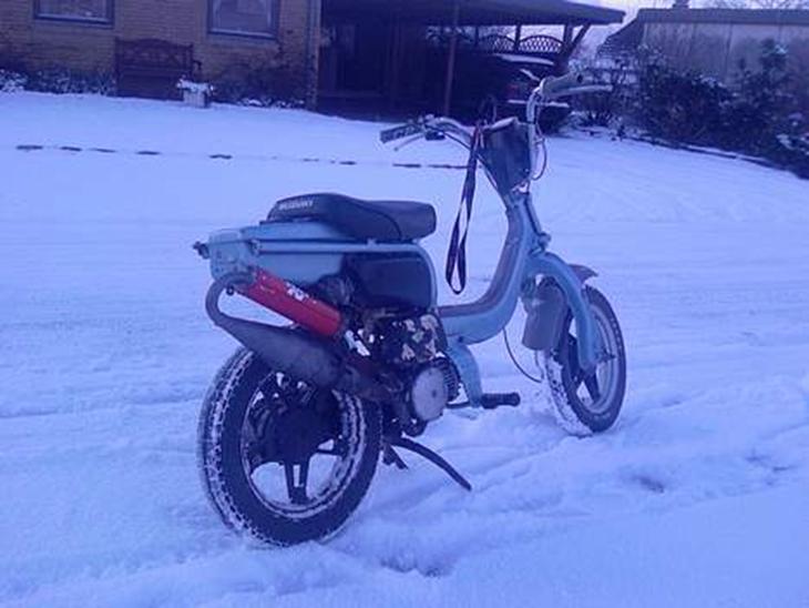 {{currentPhoto.altText}} billede {{currentPhoto.number}}