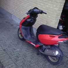 Aprilia sonic solgt