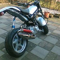 Suzuki Street Magic SOLGT