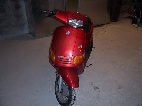 Piaggio Zip SOLGT! billede 4