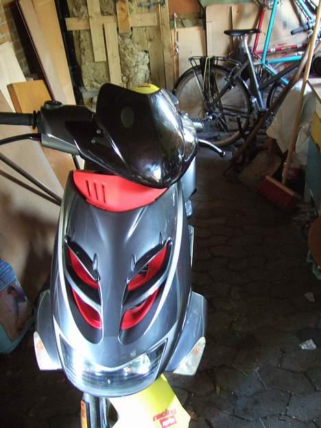 Aprilia SR 50 LC 30 DiTech*SOLGT* billede 6