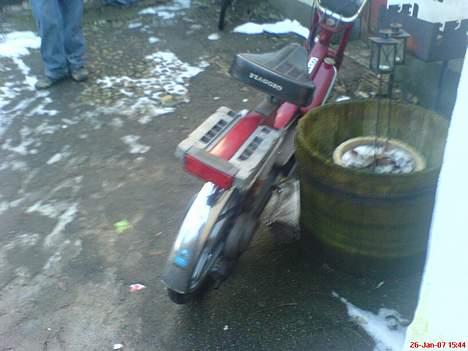 Vespa bravo solgt - bagfra igen billede 6