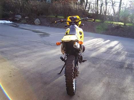 Suzuki RMX billede 3