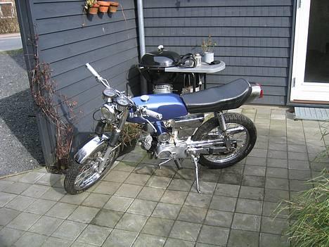 Yamaha dx 4gear  solgt, ( 6,5k ) billede 4