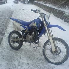 Yamaha yz 85 høj ..stel fundet..