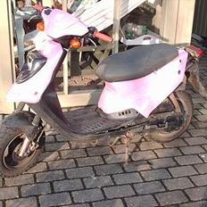 PGO hot 50  solgt for 5000kr