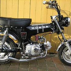 Honda Dax SOLGT