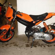 Suzuki street (byttet til hot)