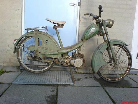 Sco Lux! - Se Engang... Er den ikke smuk.... Snøft. billede 2