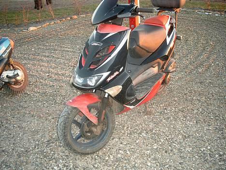 Aprilia sr 50 ditech solgt billede 3
