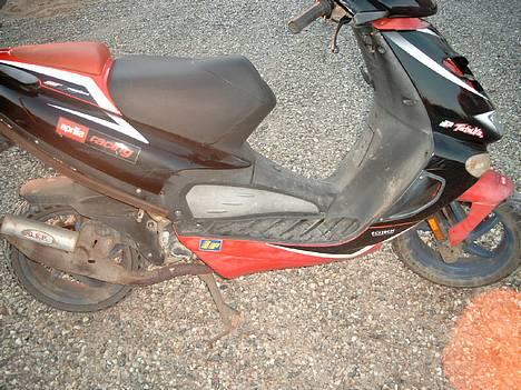 Aprilia sr 50 ditech solgt billede 4