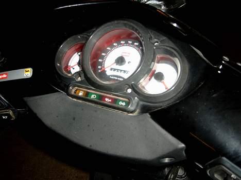 Aprilia sr 50 ditech solgt billede 5