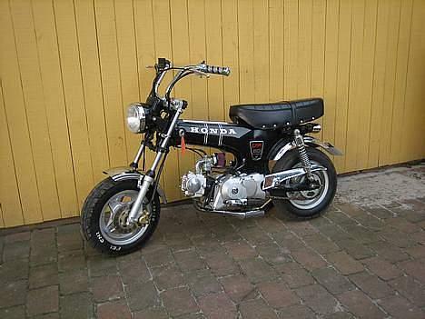 Honda Dax SOLGT billede 5