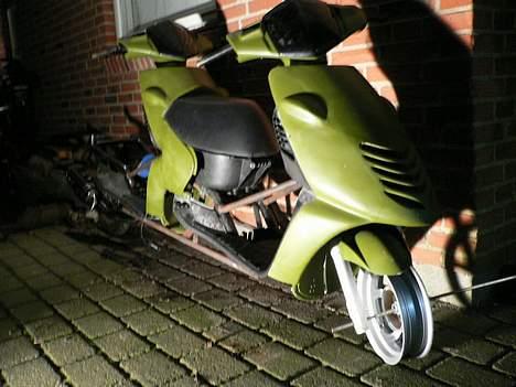 Aprilia Sonic Twin "Solgt" billede 7