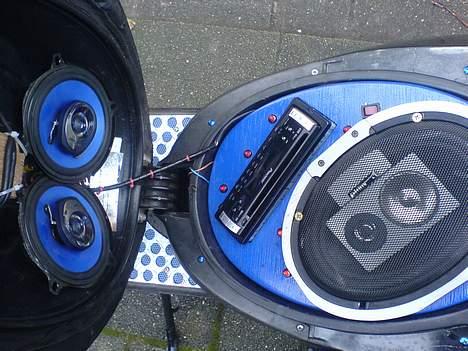 Aprilia Sonic *<Byttet til jog>* - Anlægget ;) billede 2