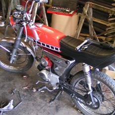 Yamaha FS1 DX   (Solgt) 